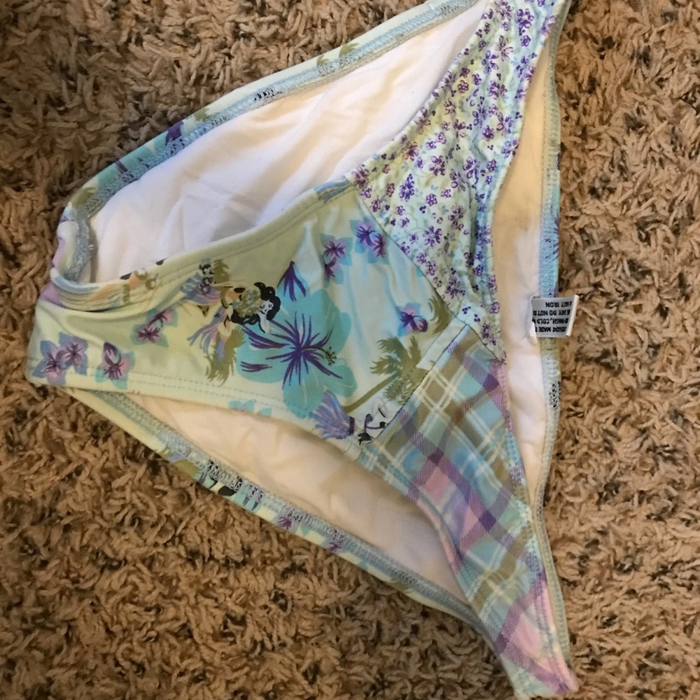 Bikini bottom